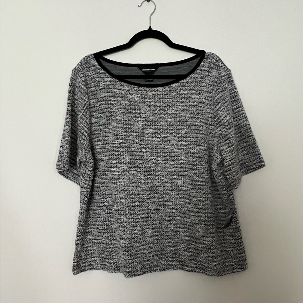 NWT Liz Claiborne Black and White Knit Top Short Sleeve XXL Juniors